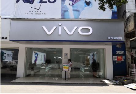 水富}做一个门店面广告招牌需要多少钱？